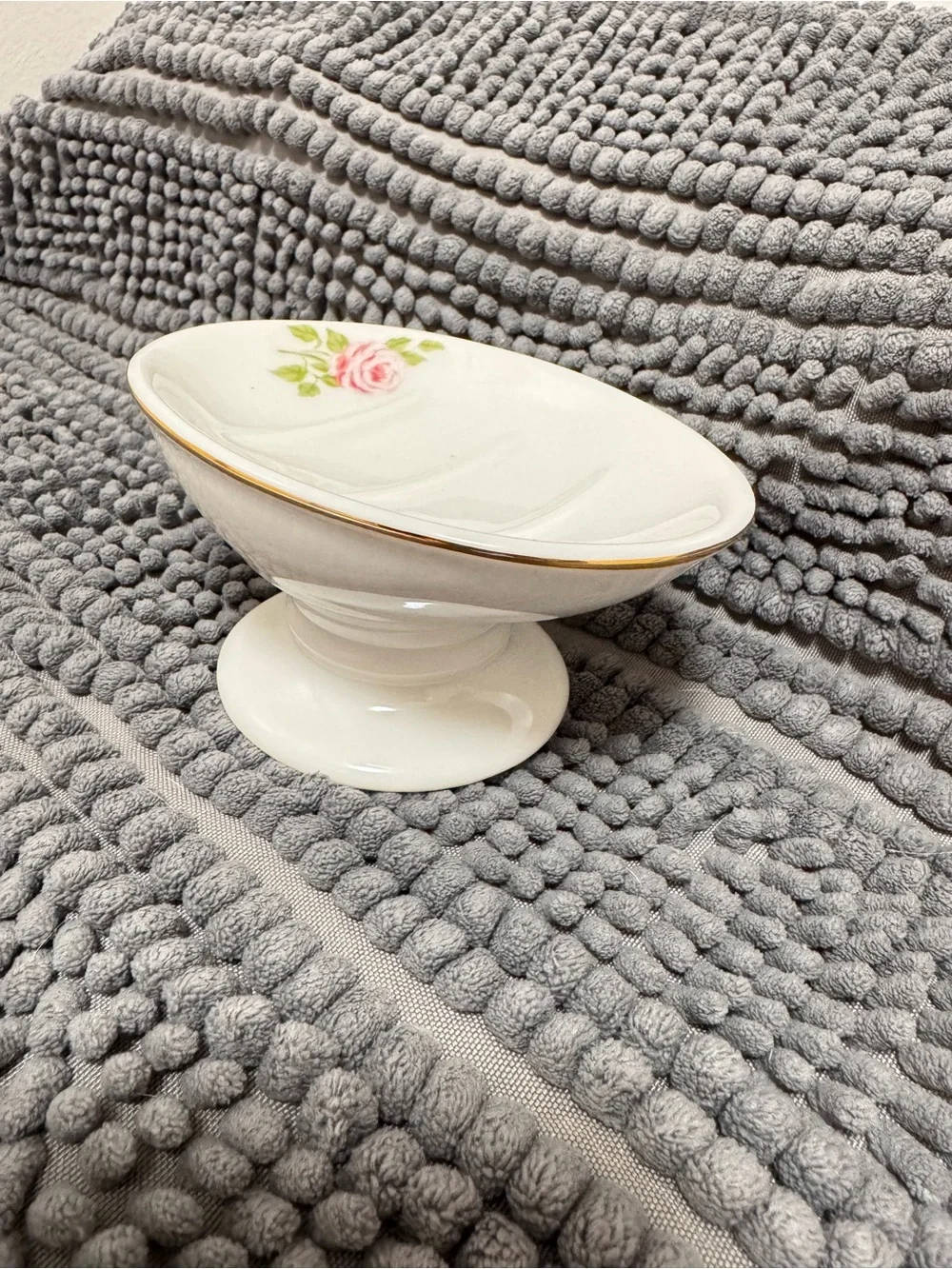 Martha Stewart Everyday Ceramic Soap Dish Pink Rose Cottagecore Bathroom Decor